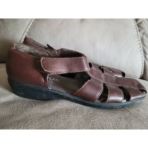AEROSOLES Brown Leather Sandals - Picture 5 of 6
